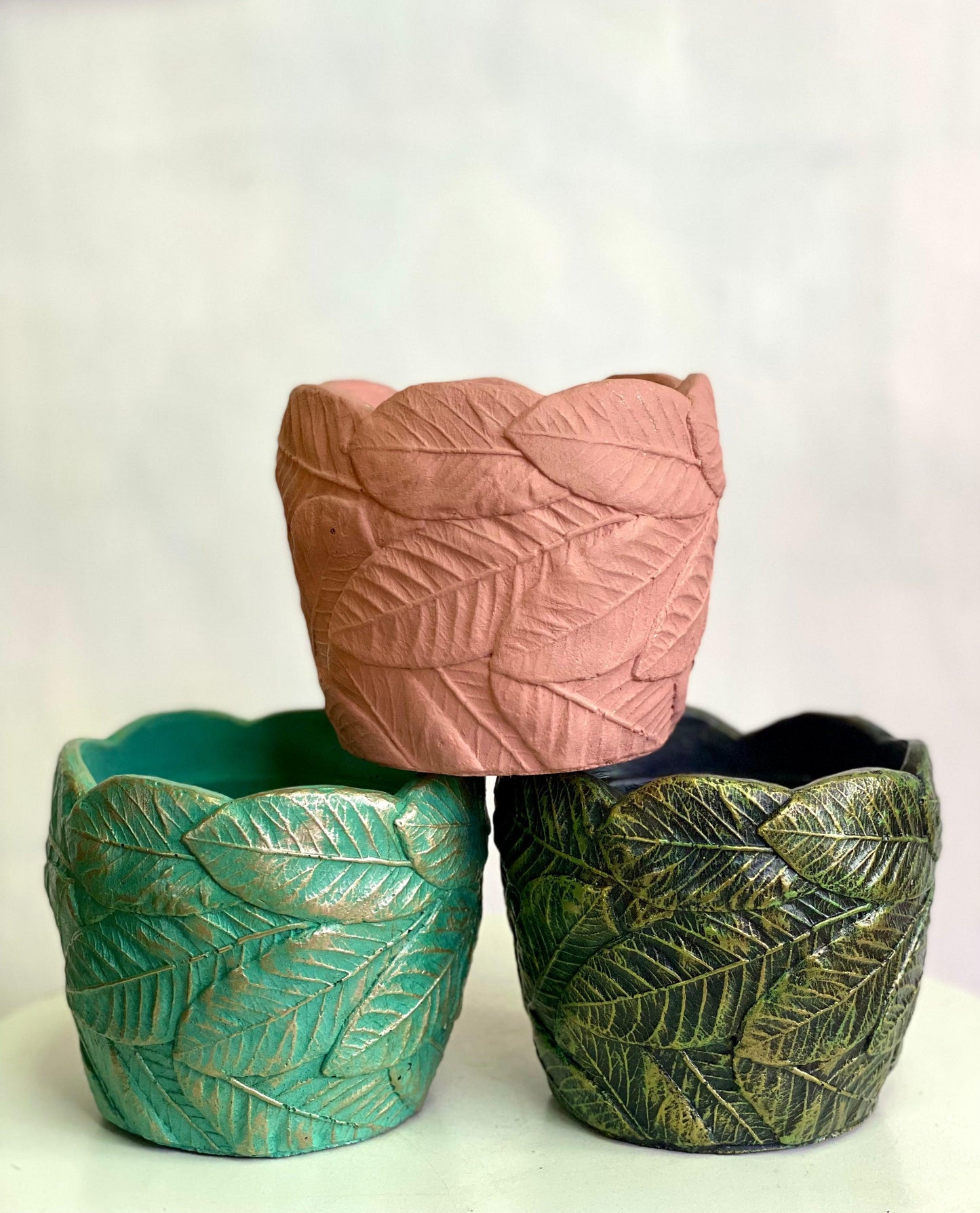 Maceta de concreto Hojas 13x13 cms