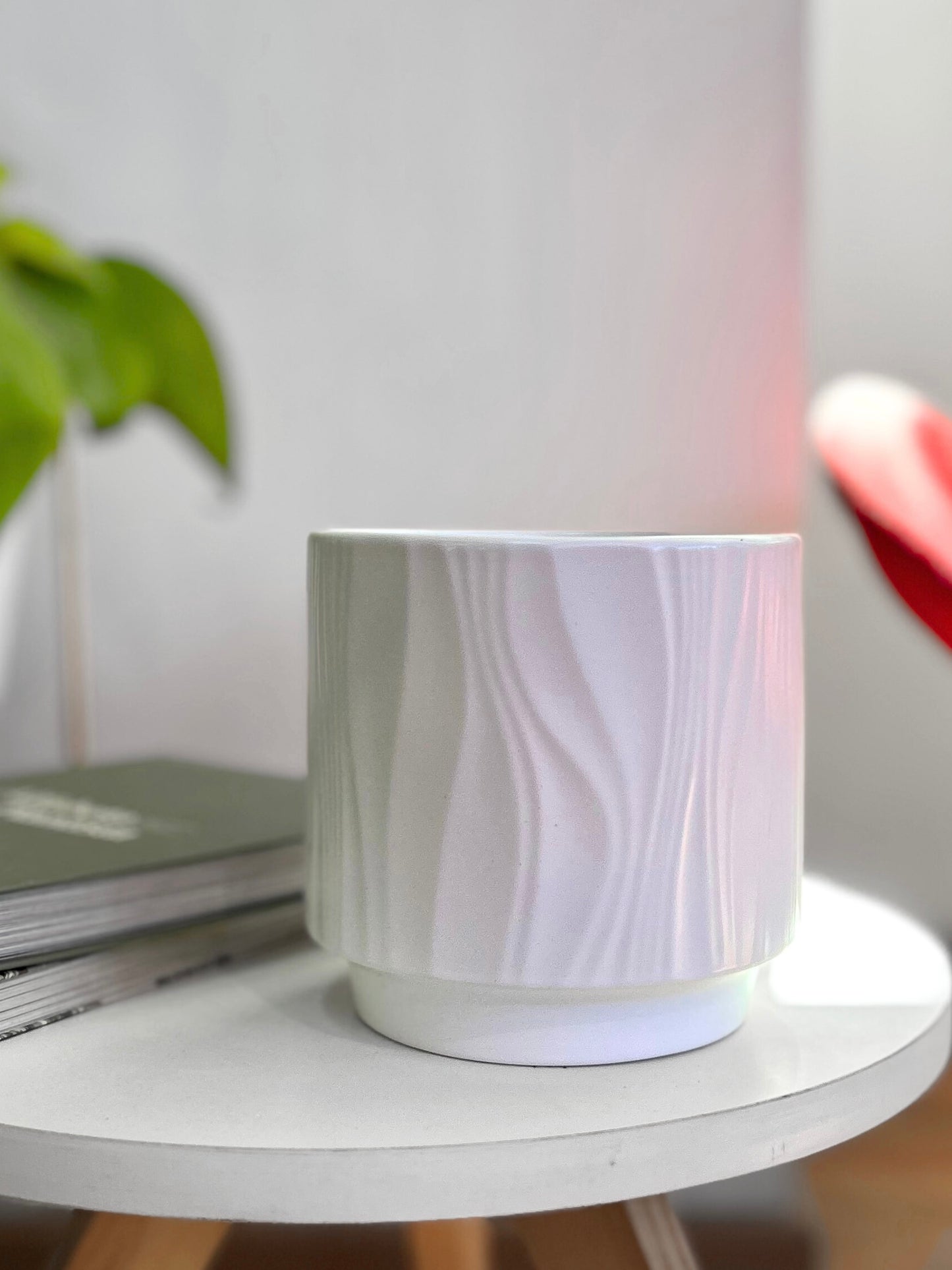 Macetero de ceramica blanco ondas 12x12 cms