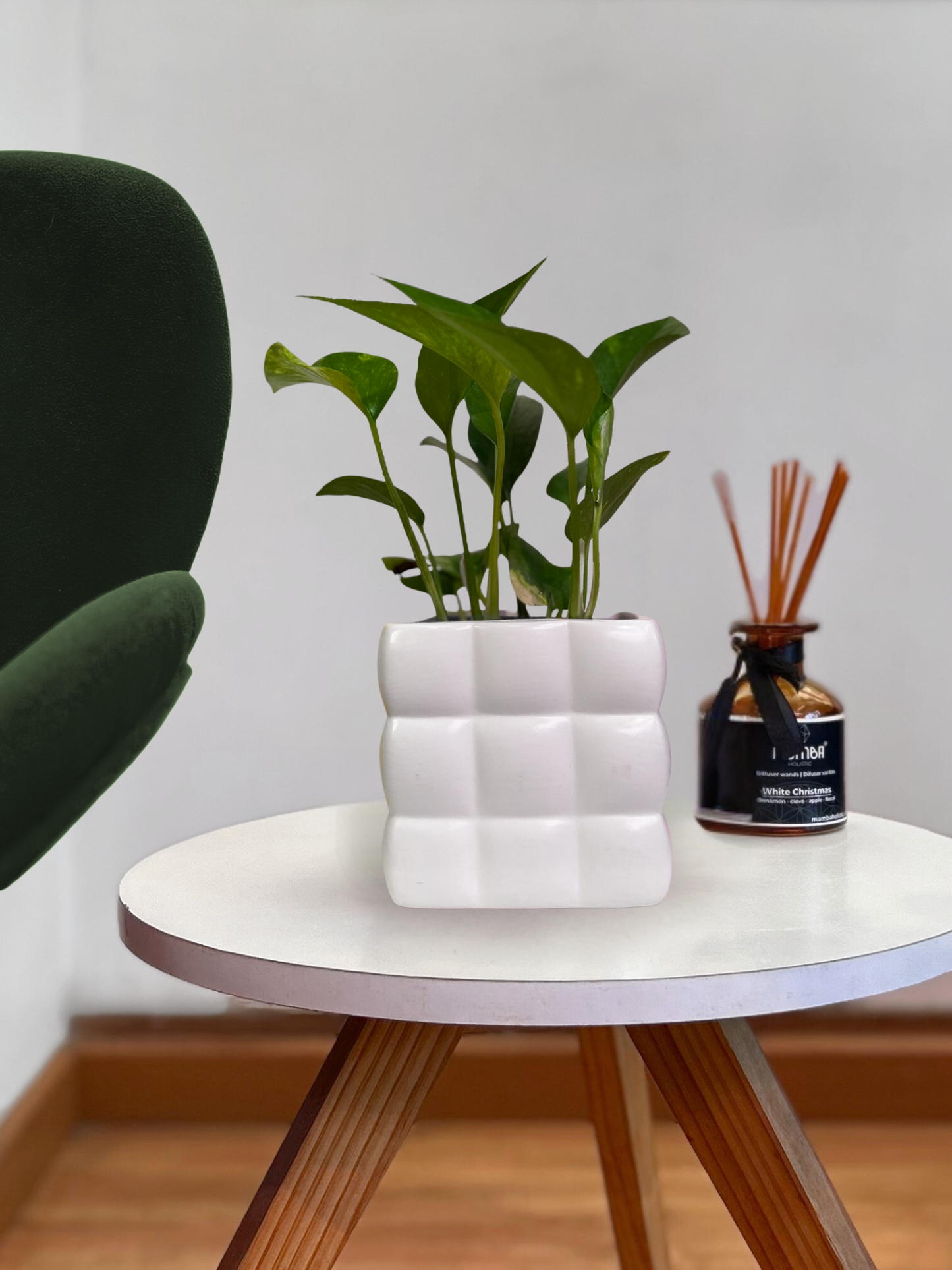 Macetero cerámica cuadros blanco 14x12cm