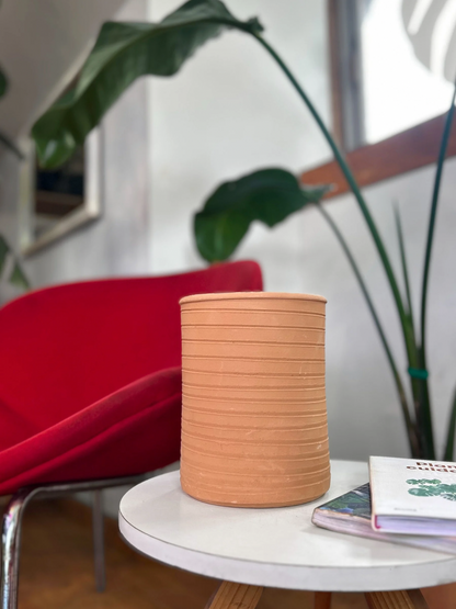 Macetero de greda natural 18X19 cm